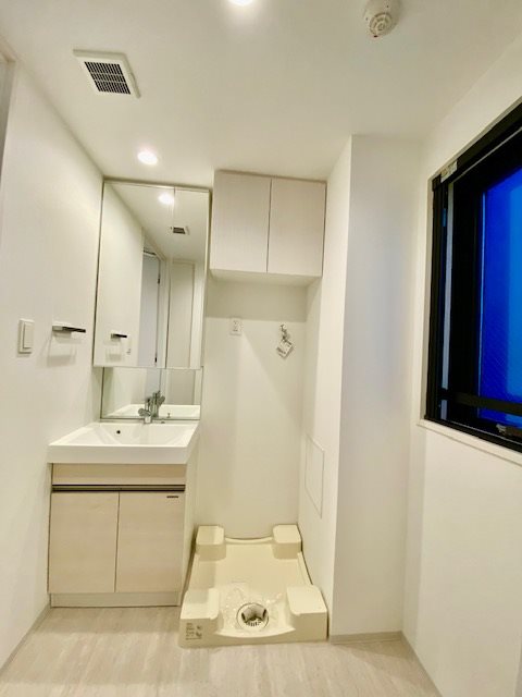 ラクラス四谷2階 洗面