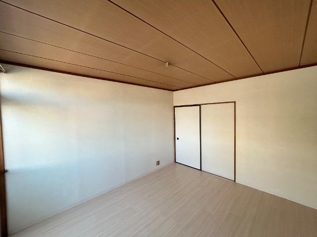 エステート山崎 寝室