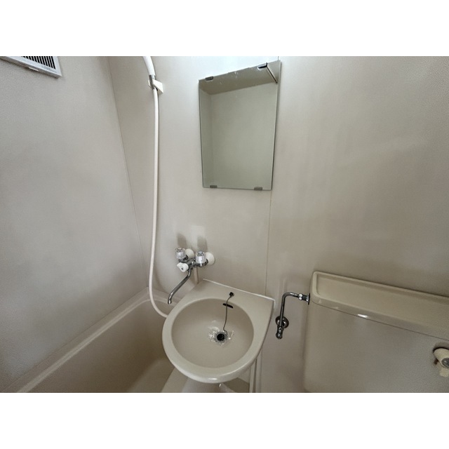 ブルーメヤツカ38201号室 内観