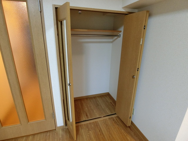 シンフォニー成城0301号室 収納