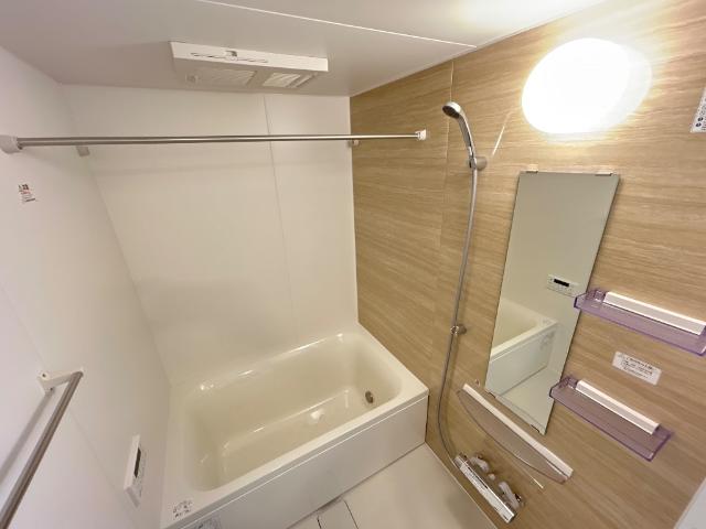 パレス北野101号室 バス