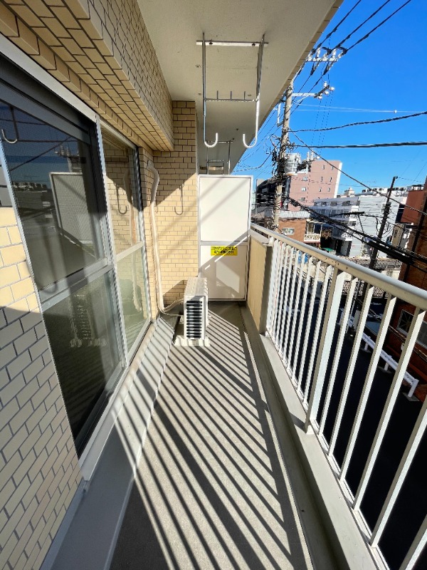 グローリア初穂久が原 バルコニー