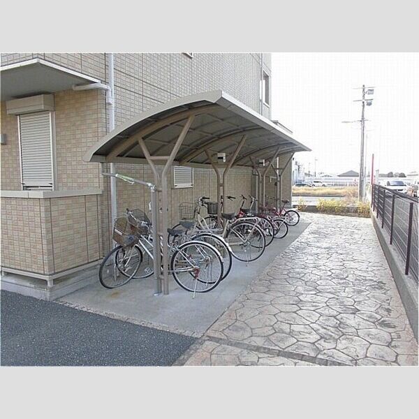 アインス フォーゲル 駐輪場