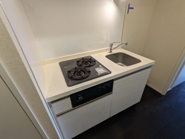 プレミアムキューブ東十条アリア キッチン