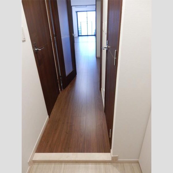 MAXIVscene北千住 玄関