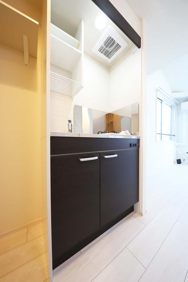 ハーモニーテラス中村南2階 内観