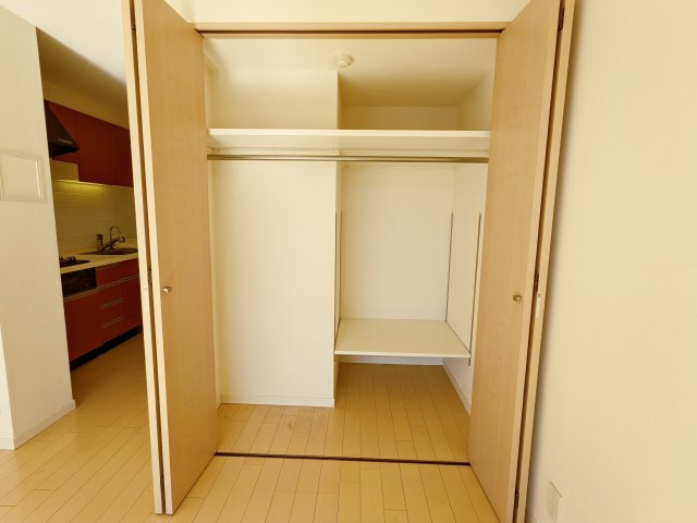 ガーデン代々木参宮橋402号室 収納