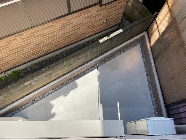 プリムローズ102号室 専用庭