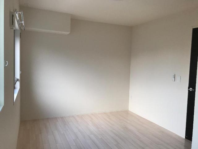 アルビア　～ULBEA～202号室 洋室