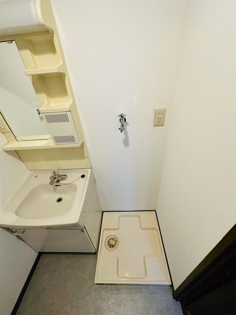 ハチホウハイツ１１ 洗面