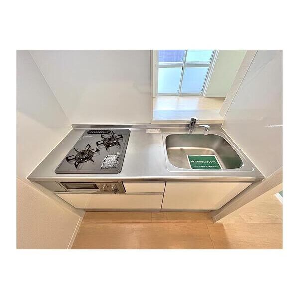 メゾン　ラ　フィーグ202号室 キッチン