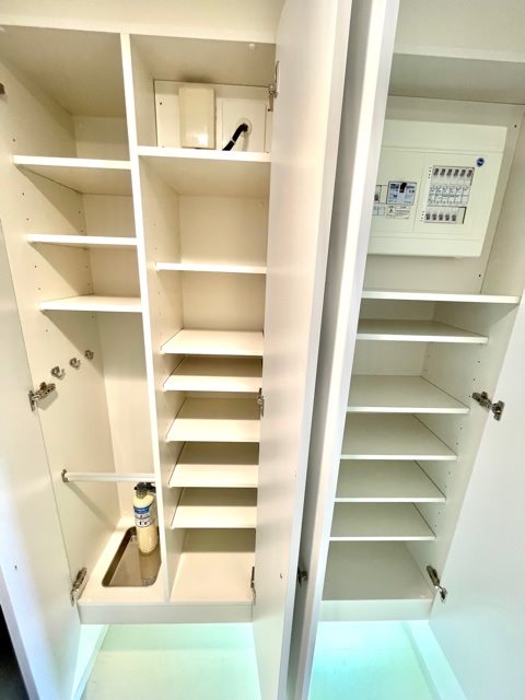 レジディア中落合B棟3階 収納