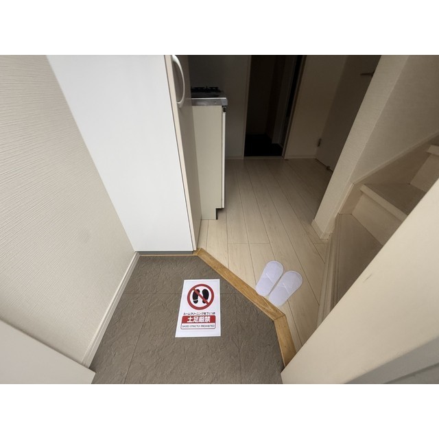 Sereno検見川 玄関