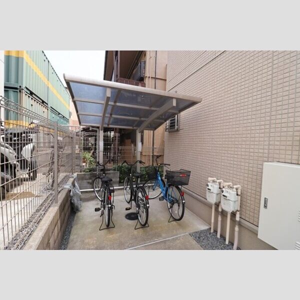 ステラA 駐輪場