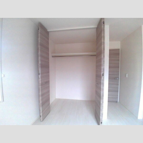 GRAND　ARBRE101号室 クローゼット