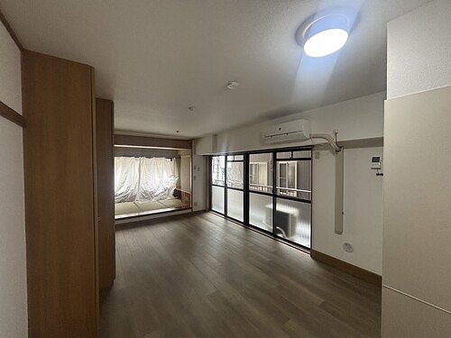 平河町ドリームマンション リビング　別角度