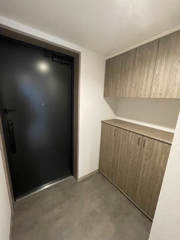 クロスゲート青葉台5階 玄関