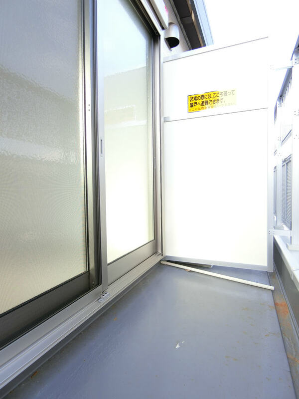 リブリ・コウゲン鎌倉 バルコニー