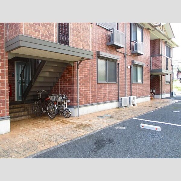 ノーブルタウン　弐番館203号室 エントランス