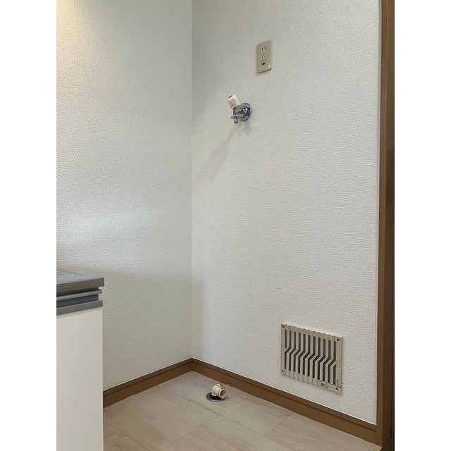 スヴニール 洗濯機置き場