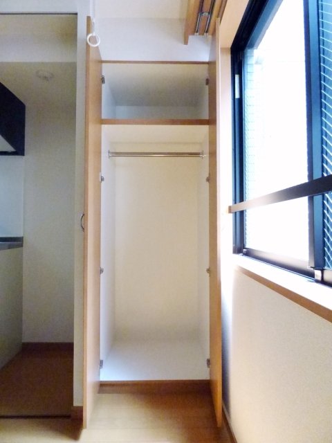 ルーブル本駒込 クローゼット