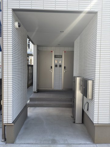 ２ＲＯＯＭ北沢 エントランス