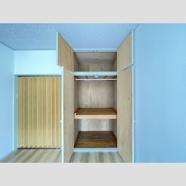 シーサイド金沢105号室 収納