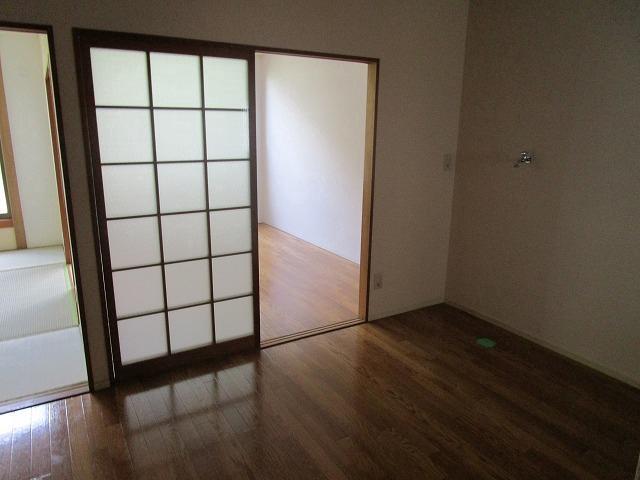 セラミックハイツ鶴見 リビング