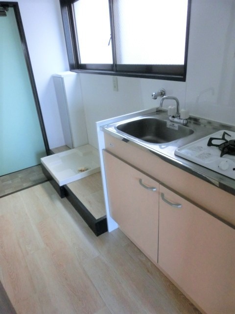 大小原ビル 内観