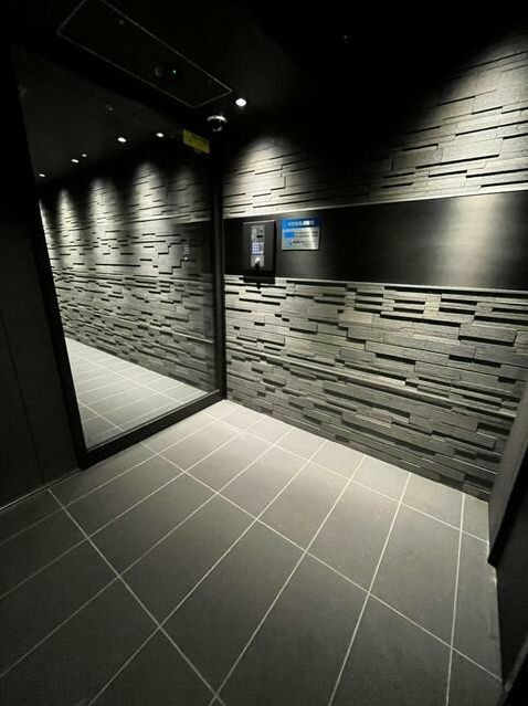 ベルシード東十条ツインズB1階 エントランス