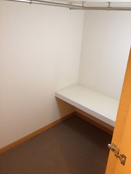 レオパレスストゥーディオ 内観