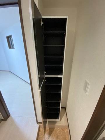 ベイルーム釜利谷 玄関