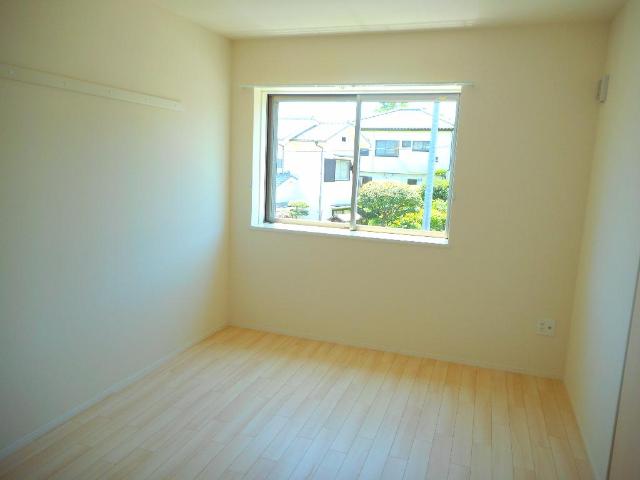 オーヴィラージュ201号室 洋室