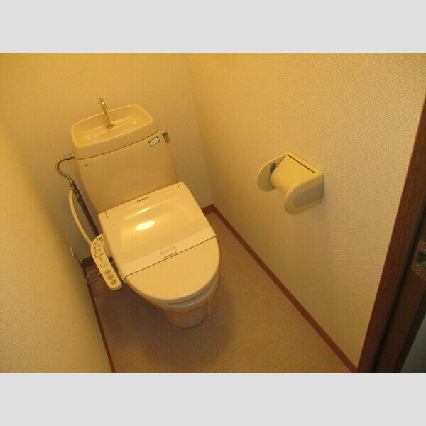 グラン・シャリオ101号室 トイレ