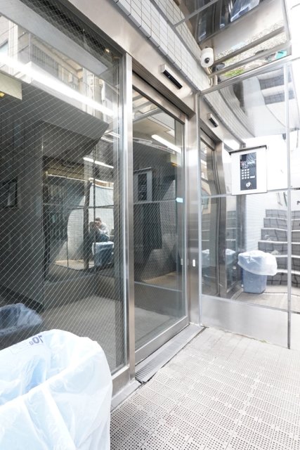 プライム池袋地下1階 エントランス