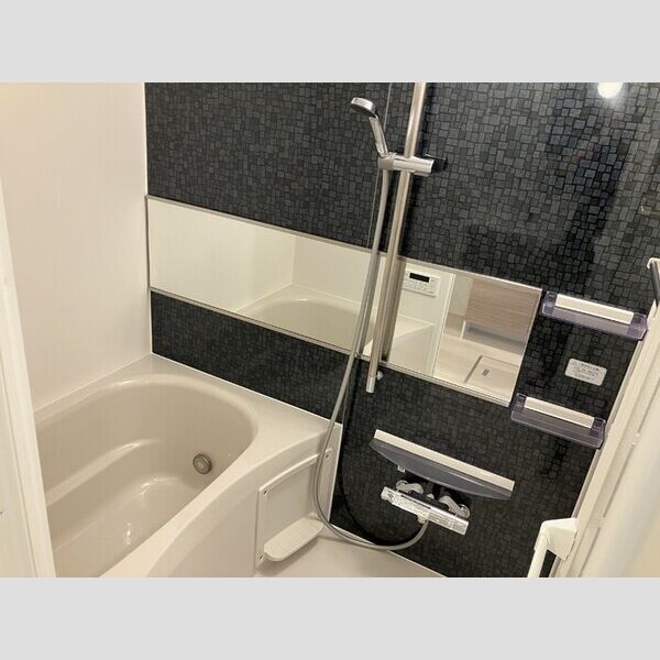 フランボワーズ中島101号室 浴室