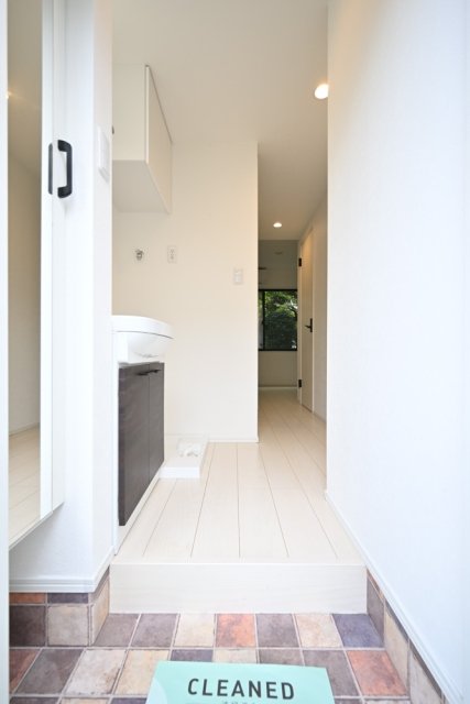 ソルナクレイシア吉祥寺本町 玄関