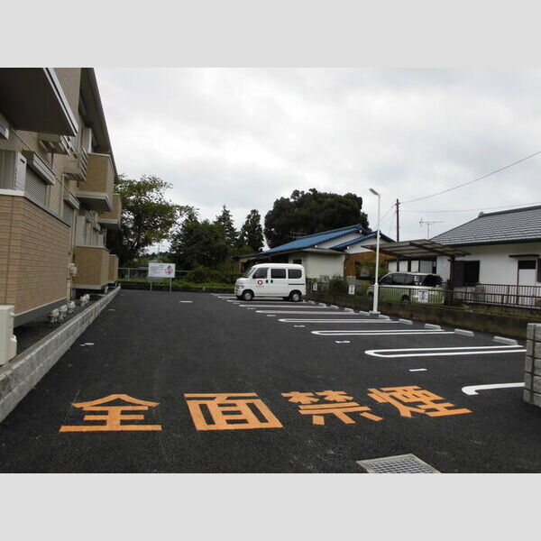 del sol 結城202号室 駐車場