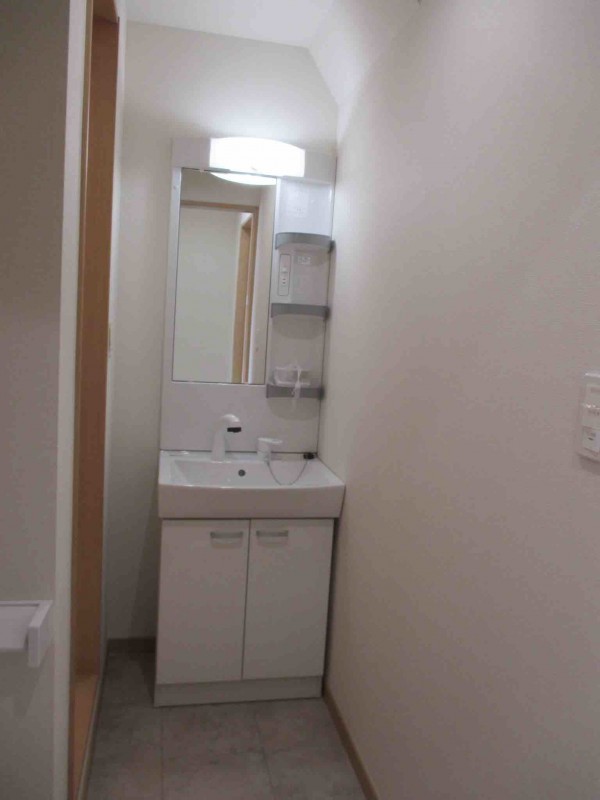 ＴＨＥ　ＨＯＵＳＥ　八王子東中野1階 洗面