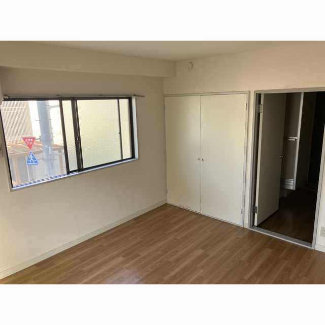 アクアバレー 内観