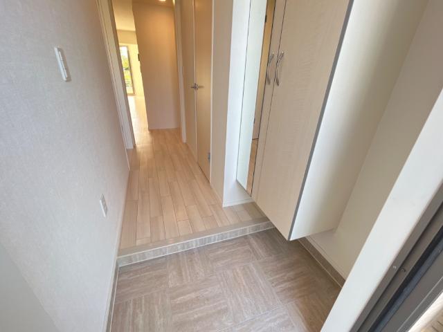 プリオーレおおたかの森 玄関