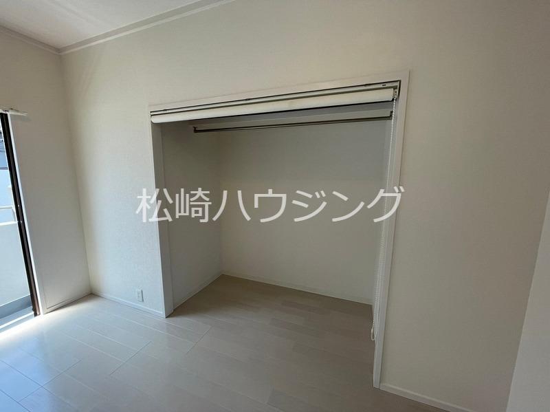 ブリッジM中野2階 収納