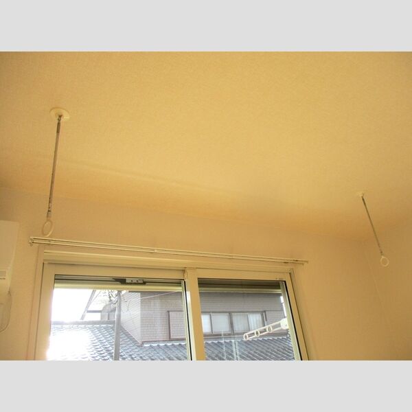 グランメールⅡ105号室 室内物干し