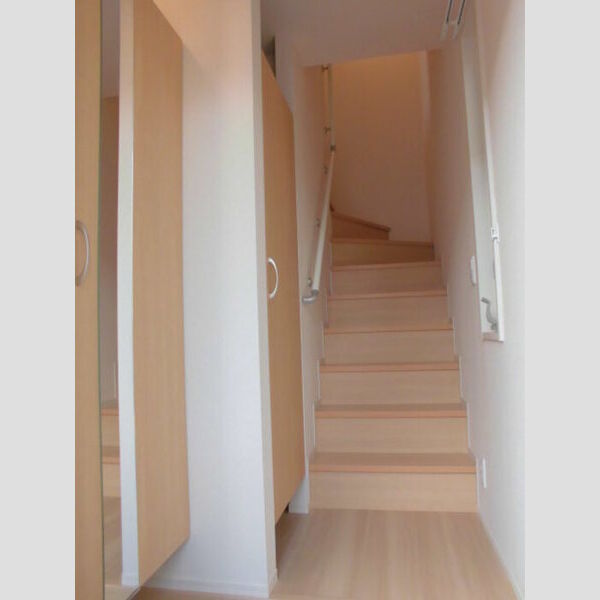 グレイス旭 玄関