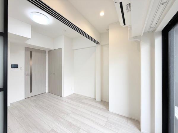 エレミ本蓮沼3階 リビング