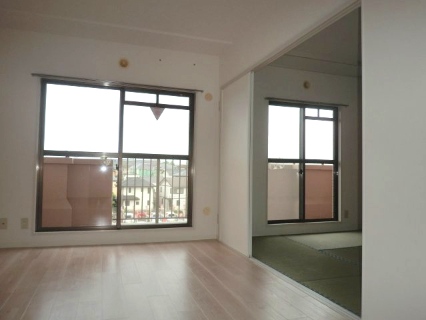 エクセル富士 リビング