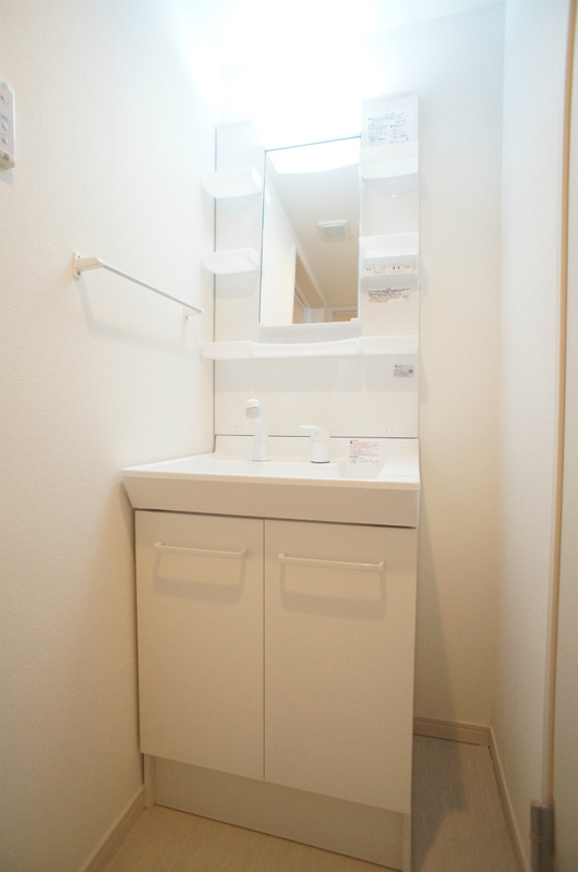 リブリ・藤沢川名3階 洗面