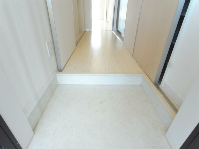 リブリ・クールドール2階 玄関