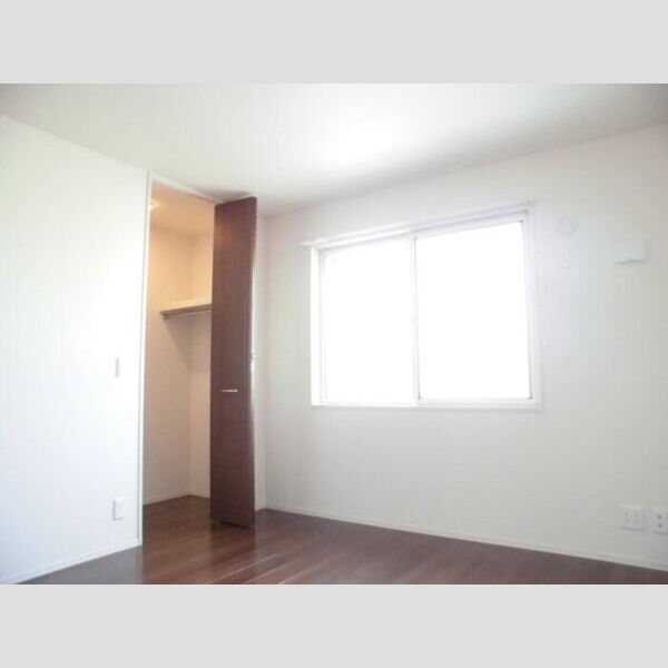 エアフォルク201号室 洋室②