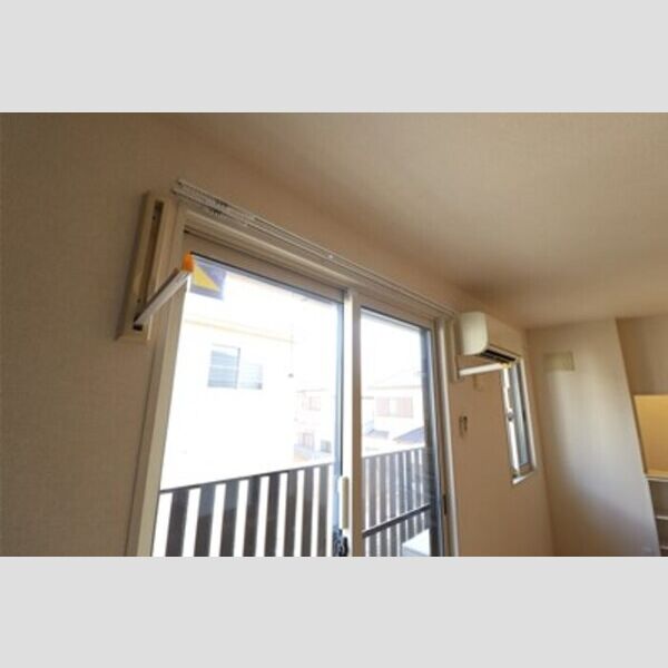 ポルテボヌール　Ⅰ203号室 室内物干し